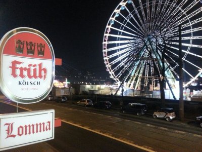 Blick auf ein Riesenrad